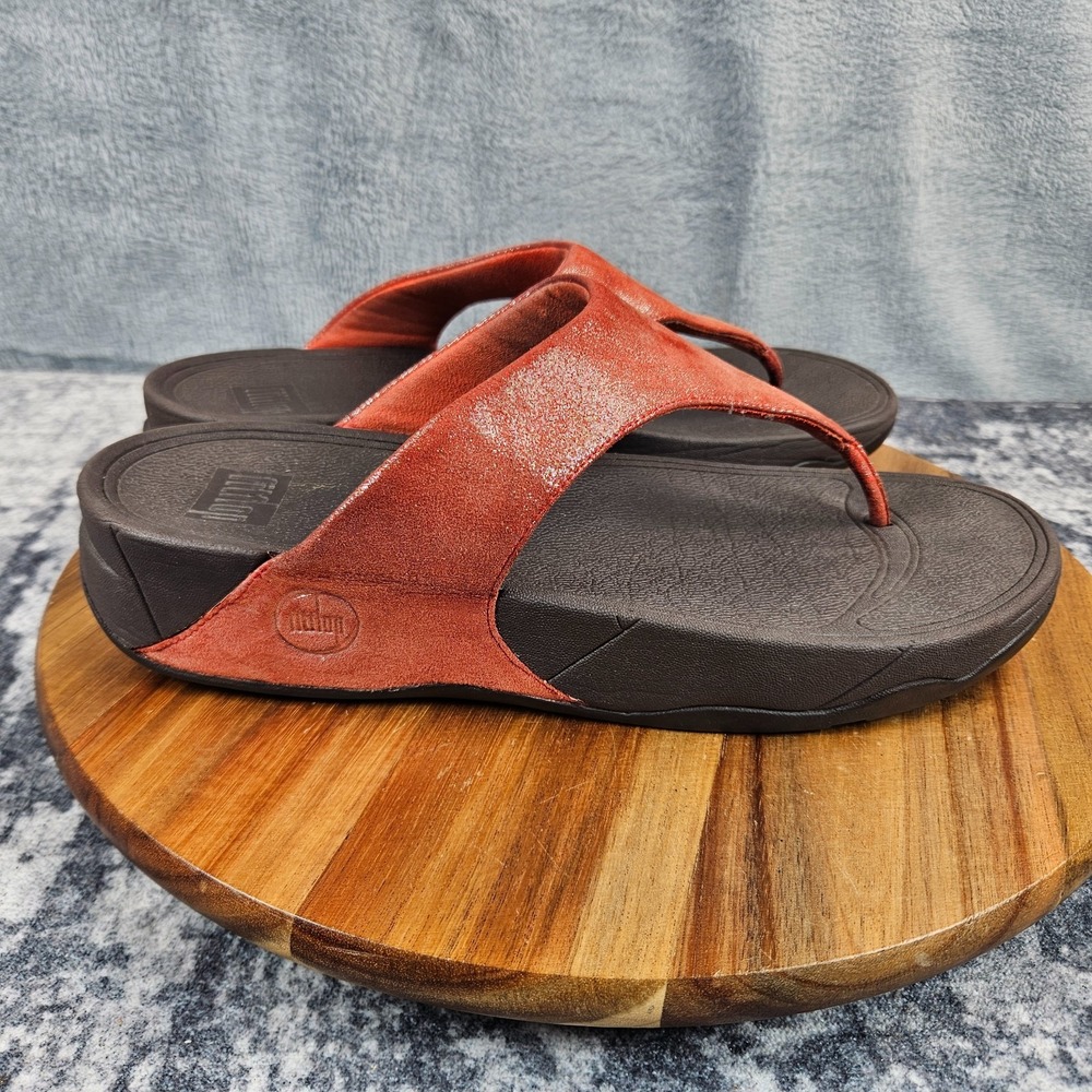 FitFlop Lulu Thong Sandals Womens 10 Orange Shimmer Slip On Casual Wedge Leather